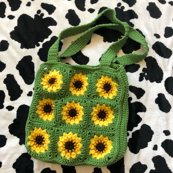 Crochet Sunflower Tote